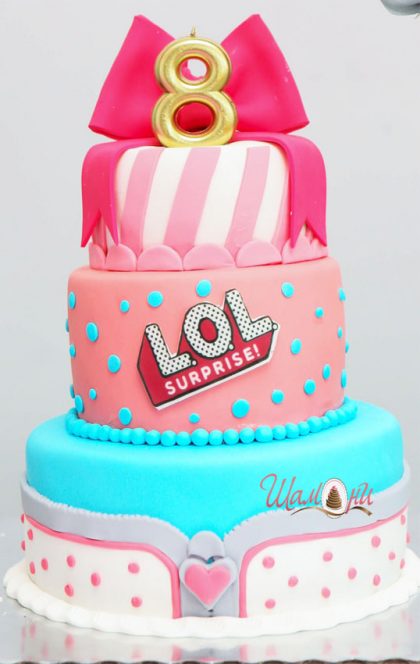 LOL surprise cake