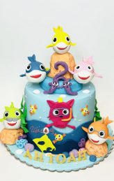 Baby Shark cake