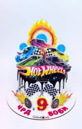 Hot wheels cake