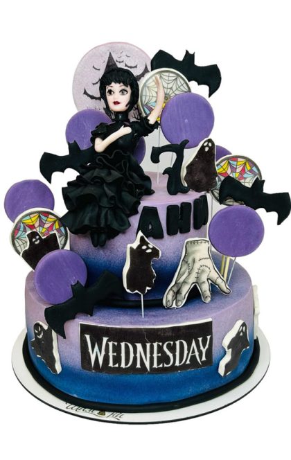 Детска торта Wednesday cake